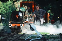 f1l470304