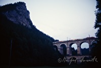 f1r070205